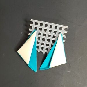 Vintage Enamel Folded Turquoise Triangle Earrings Abstract 80s